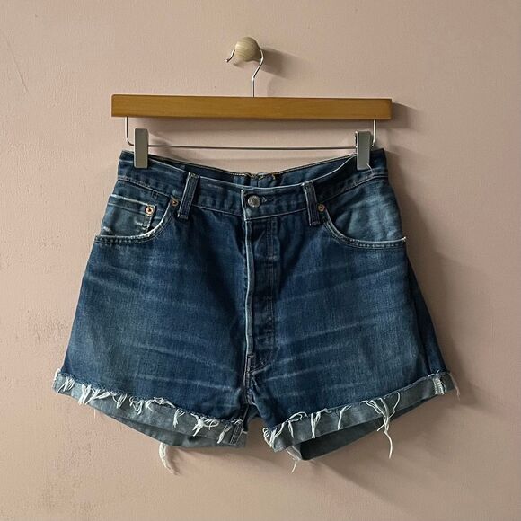 Vintage Levi’s 501 Distressed Dark Wash Cut Off Denim Shorts 27-28” Waist GUC - Picture 10 of 11